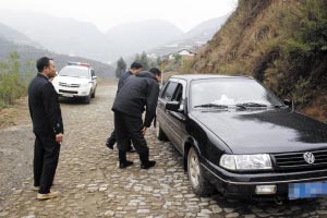 公安部发A级通缉令缉捕云南纵火案二号嫌犯